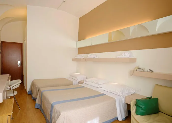 Hotel Melograno 3*