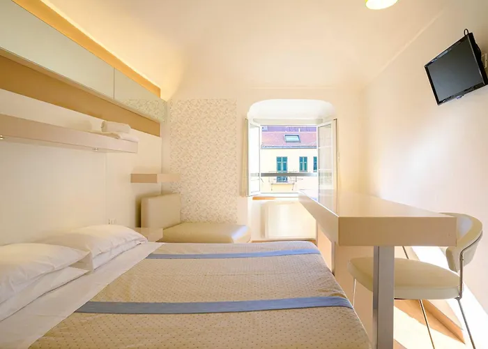 Hotel Melograno 3*