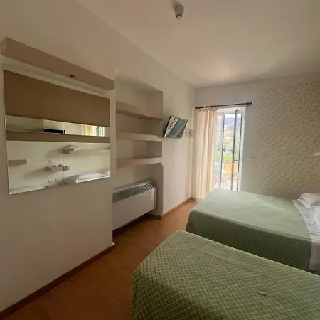 Hotel Melograno