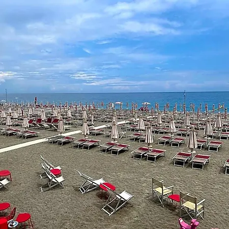 Melograno 3* Spotorno