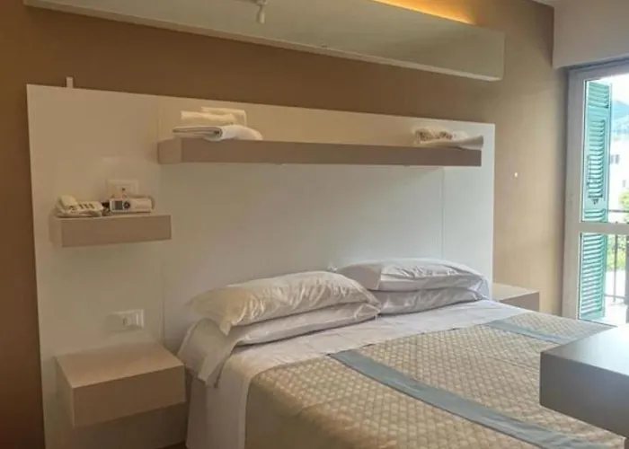 Melograno Hotell 3*